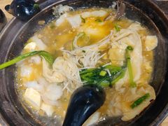 -极有家小鱼小鸡石锅煲(佳兆业店)