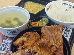 -犟骨头排骨饭•大骨面(弘阳广场店)