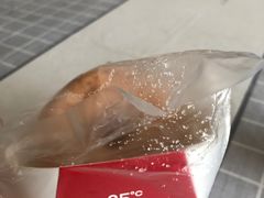 -85度C(生甜甜圈研究工坊·上海松江人民北路店)