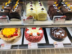 -85度C(生甜甜圈研究工坊·上海平凉店)