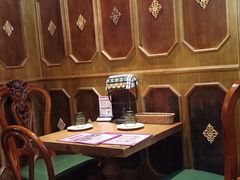 -秘密旅行Bonjour(黑金冠 江南西店)