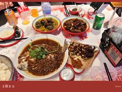 -老闵田螺馆·南昌市井菜·特色小吃(总店)