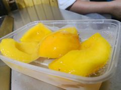 糖水黄桃-贾青羊肉串(袁桥店)