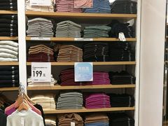 -优衣库(上海虹口龙之梦店)