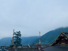 -冕宁灵山寺