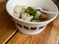 -手劲鱼丸馄饨铺(哈一百店)