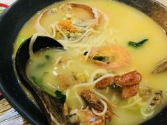 -十面欢腾·海鲜面·台式Bistro(长乐路店)