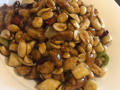 -十二饭点·川菜(北站圆融店)