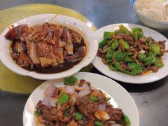 -余杨鸭鸭餐厅