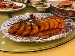 -山明水秀大饭店