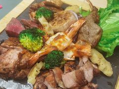 果木烤肉拼盘-刀叉遇上筷子中西融合餐厅(成都道店)