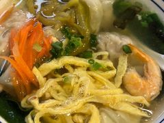 -长人馄饨铺(解放街店)