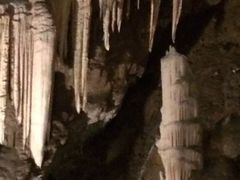 -波斯托伊纳溶洞