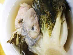 金银花炖猪肺汤-海鲜街菜馆(海珠南路店)