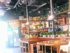 大堂-万兴佳烤肉·长白山老味道(东岸里店)