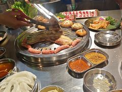 -哈哈碳都·牛肋条无限自助烤肉(宝龙店)