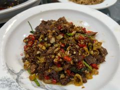 -湖南人家湘菜馆(镇江路店)