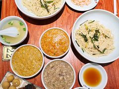 -裕兴记•蟹黄面馆(人民广场店)