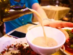 -维吾尔餐厅(宜山路店)