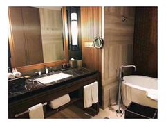 -光谷希尔顿酒店-厨意意大利餐厅(鸿雁路店)