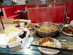 -鸡遇虾煲干锅火锅(小寨金莎店)