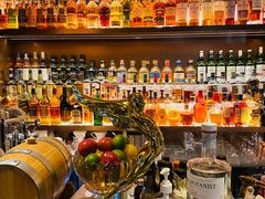 -Mogul Eatery·大亨餐酒馆