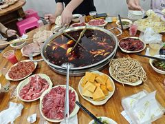 -储奇门鳝鱼火锅(总店)