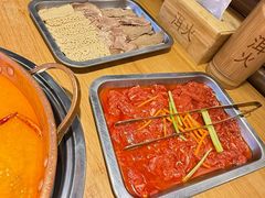 -洱火云南酸菜牛肉火锅(石景山当代商城店)