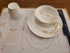 -罗氏十三活虾餐厅(光谷K11购物艺术中心店)