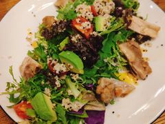 牛油果烤鸡藜麦沙拉-LYFATTI 莱芙缇(赣水路店)