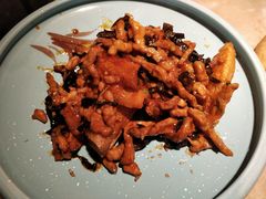 老油条的鱼香肉丝-新白鹿餐厅(金鹰新街口店)
