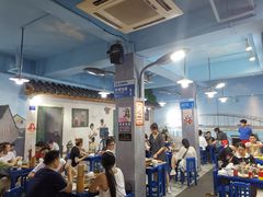 大堂-马路边边·成都串串(翠柏路店)