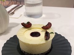 -潮一不贰·法式甜品·生日蛋糕·西式简餐(外滩店)