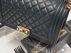 -Chanel(德基广场店)
