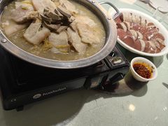 -老六杀猪菜(进乡街店)