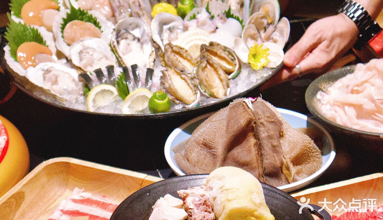 深圳火锅放题/ 最豪华和牛海鲜自助火锅