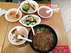 -蓉李记成都名小吃(武汉菱角湖万达店)