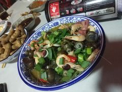 -手抄板凳江南菜(湖滨商业街店)