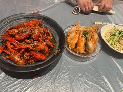 -肥肥虾庄·金牌油焖大虾(杨园滨江时代walk店)