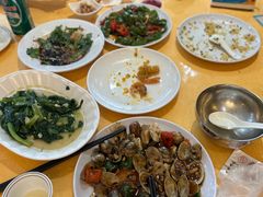 -鹏城人家海鲜酒家·23年老字号(较场尾店)