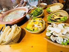 -民食香·腊排骨野生菌美食(木府店)