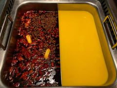 飘香麻辣和金汤花胶鸳鸯锅-大隐·成都火锅Bistro(合生麒麟新天地店)
