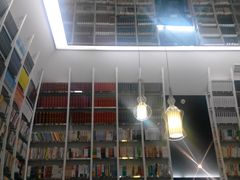 2014921144108-钟书阁(松江泰晤士小镇店)