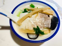 -姜君·千岛湖鱼头馆(浦东大道店)