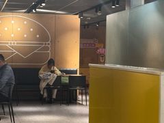 -麦当劳(中山公园龙之梦店)