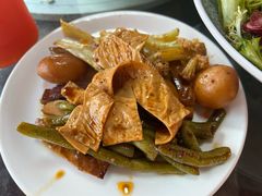 -老鼎万春卤菜(五代传承创始老店)