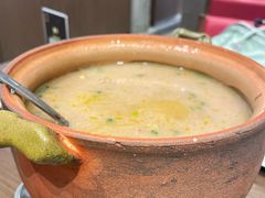 湖北莲藕排骨汤-大中华酒楼·主席武昌鱼·武汉美食地标(江汉路步行街店)