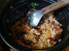 式腊味煲仔饭-狐狸爱上椰子鸡(滨江星光大道店)