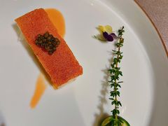 鱼子酱鸿运乳猪-广州文华东方酒店·江-由辉师傅主理