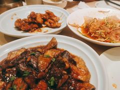 -吕氏疙瘩汤·海鲜新鲁菜(凯德mall新都心店)